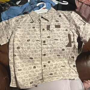NWT 3T button up shirt